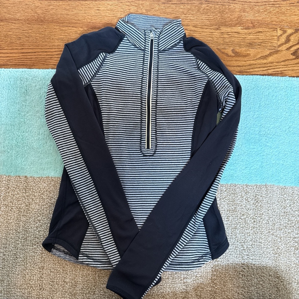 Lululemon Run U-Turn Pullover